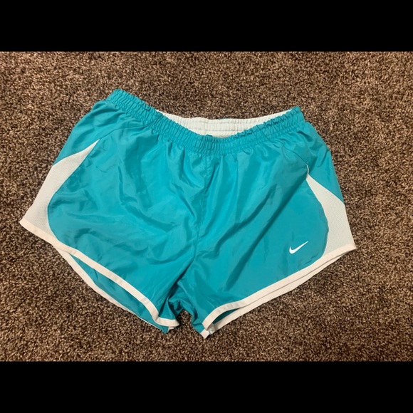 Nike dri-fit shorts - Picture 1 of 2
